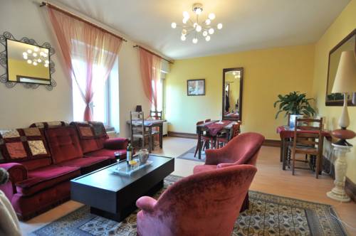 Saint-Nicolas-du-Pélem France code promo hôtel booking.com