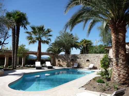 Le Tignet France code promo Booking.com