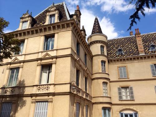Ecully Frankreich Promo-Code Booking.com
