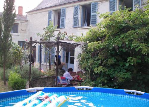 Montreuil-Bellay France code promo Booking.com