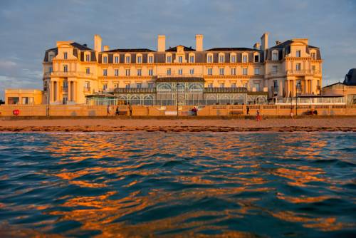 Saint Malo Código Promocional de Francia Booking.com