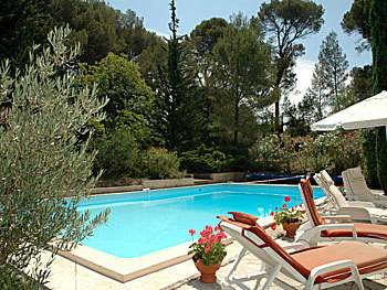 Roujan France code promo Booking.com