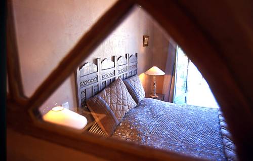 Bonnieux France Promo Code Booking.com
