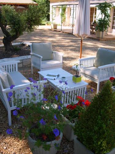 Saint-Martin-des-Combes France code promo Booking.com