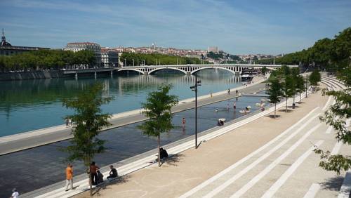 Lyon France code promo h&ocirc;tel booking.com