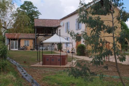 Castex Frankreich Promo-Code Booking.com