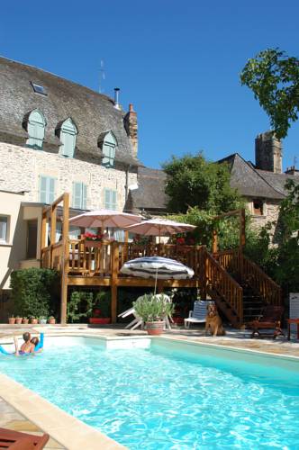Estaing France code promo hôtel booking.com