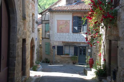 Saint-Antonin-Noble-Val France Hotel