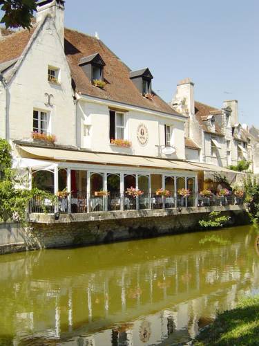 Löcher Frankreich Promo-Code Booking.com