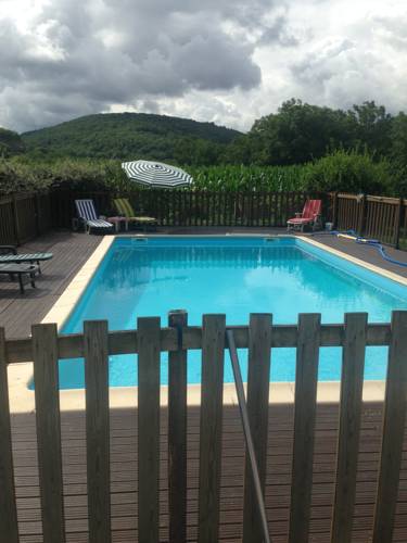 Meyronne Frankreich Promo-Code Booking.com
