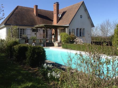 Jousse France Promo Code Booking.com