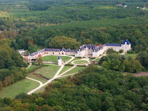 Gizeux France Promo Code Booking.com