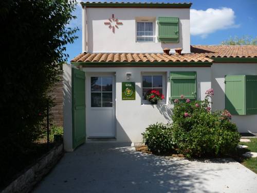Port-Saint-Père Frankrijk Promotiecode Booking.com