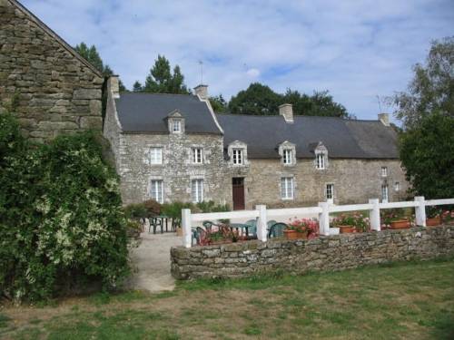 La Vraie Croix France code promo hôtel booking.com