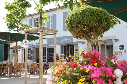 Ars-en-Re France Promo Code Agoda.com