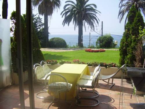 Cannes France code promo h&ocirc;tel booking.com