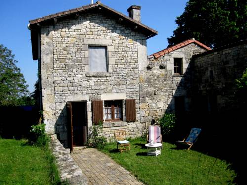 Villiers-en-Plaine France Promo Code Booking.com