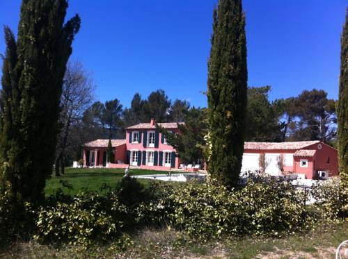 Nans Les PIns Frankreich Promo-Code Booking.com