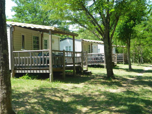 Chauzon Frankreich Promo-Code Booking.com