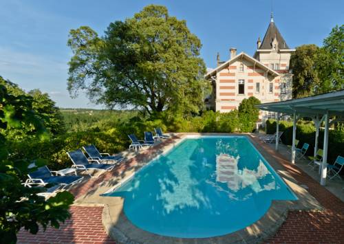 Châteaubernard France code promo hôtel booking.com