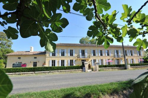 Pujols France Promo Code Agoda.com