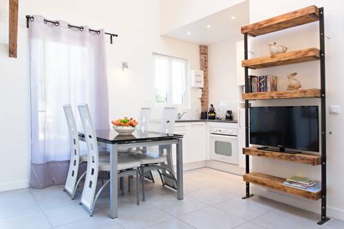 Honfleur France code promo Booking.com