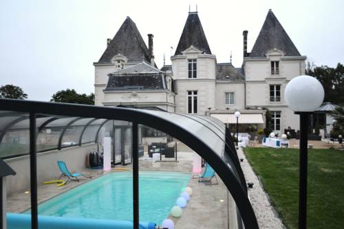Chateau Gontier France Hotel