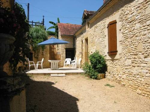 Saint-Amand-de-Coly France Promo Code Booking.com