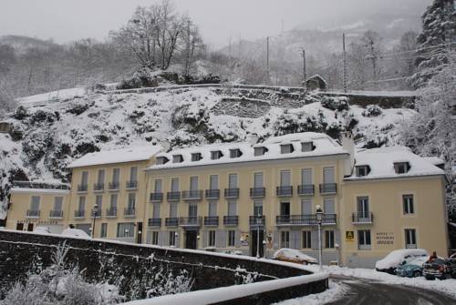 Luz-Saint-Sauveur France code promo hôtel booking.com