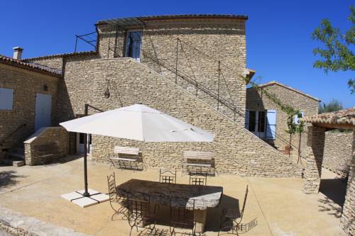 Gordes France code promo hôtel booking.com