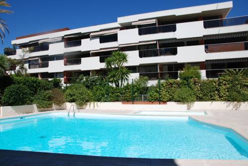 Antibes Código Promocional de Francia Booking.com