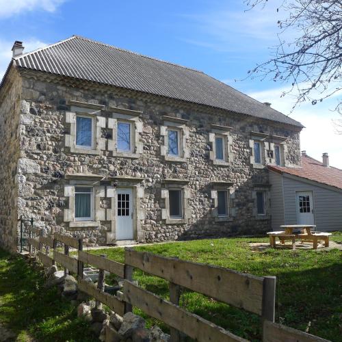 Cros-de-GĂ©orand France Promo Code Agoda.com
