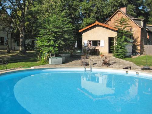 Espinasse Vozelle France code promo Booking.com