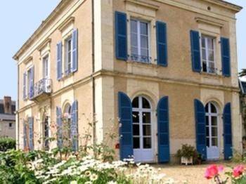 Chateau Gontier France Hotel