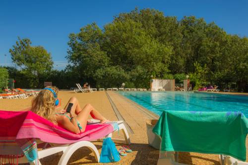 Cogolin Frankreich Promo-Code Booking.com