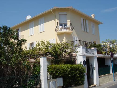 Mandelieu France code promo hôtel booking.com
