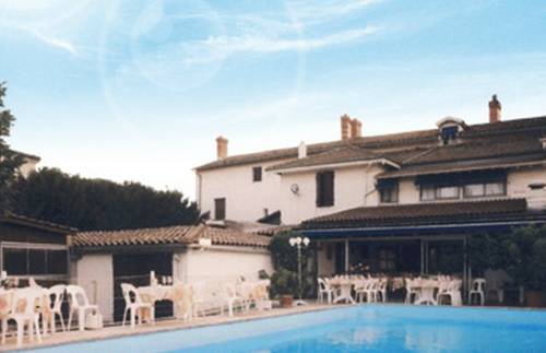 Romanèche Thorins France code promo Booking.com