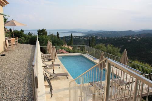 Les Issambres France code promo Booking.com