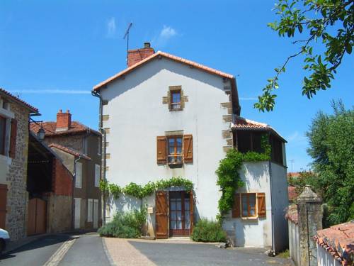 Availles-Limouzine France code promo Booking.com