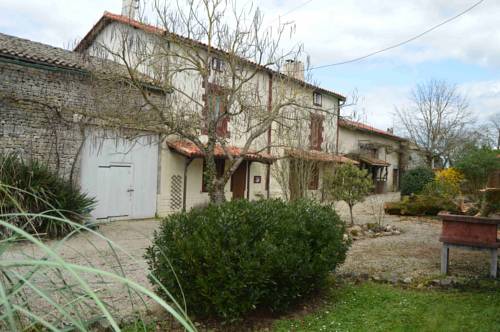 Saint-Macoux France code promo Booking.com