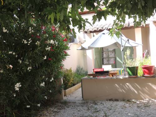 Mouriès Frankrijk Promotiecode Booking.com