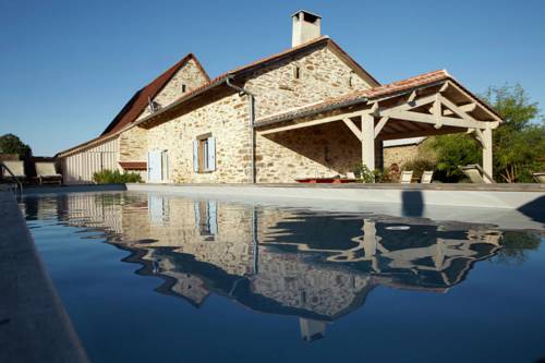 Saint Jory de Chalais France code promo hôtel booking.com