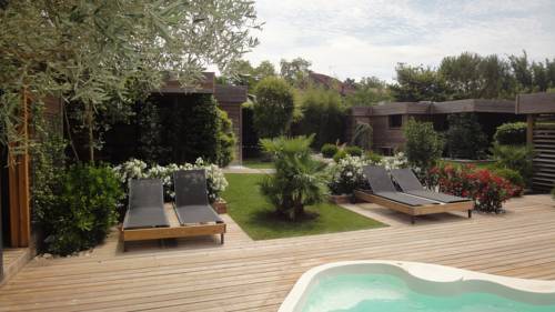 Aubiac Frankreich Promo-Code Booking.com