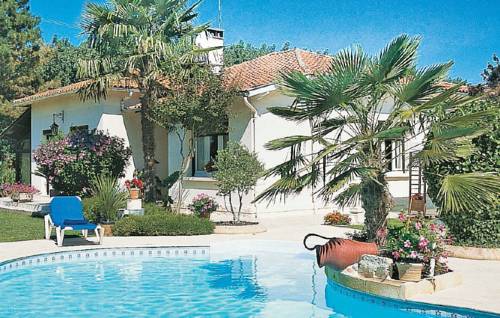Monsegur Frankreich Promo-Code Booking.com