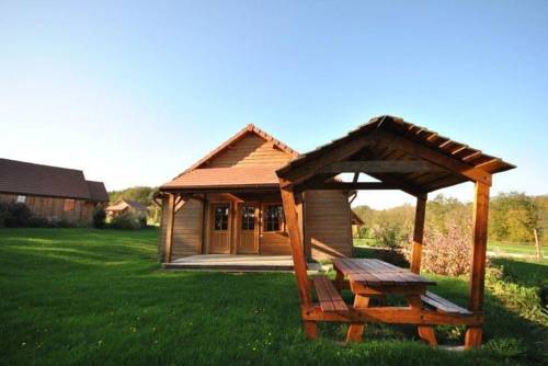 Saint Fargeau en Puisaye France code promo hôtel booking.com