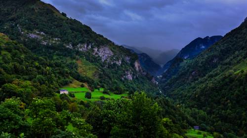 Cette-Eygun Frankreich Promo-Code Booking.com