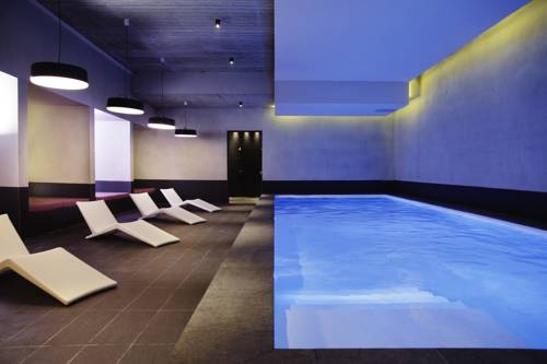 Rolleboise France Hotel