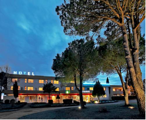 Lalbenque France code promo Booking.com