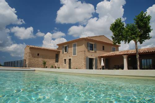 Ansouis France code promo Booking.com