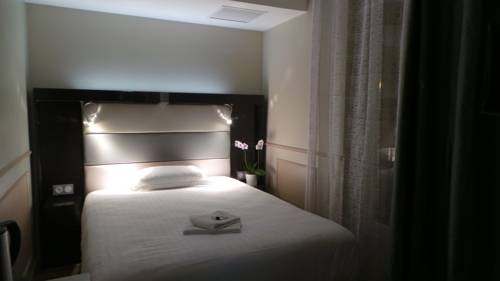 Paris France code promo h&ocirc;tel booking.com